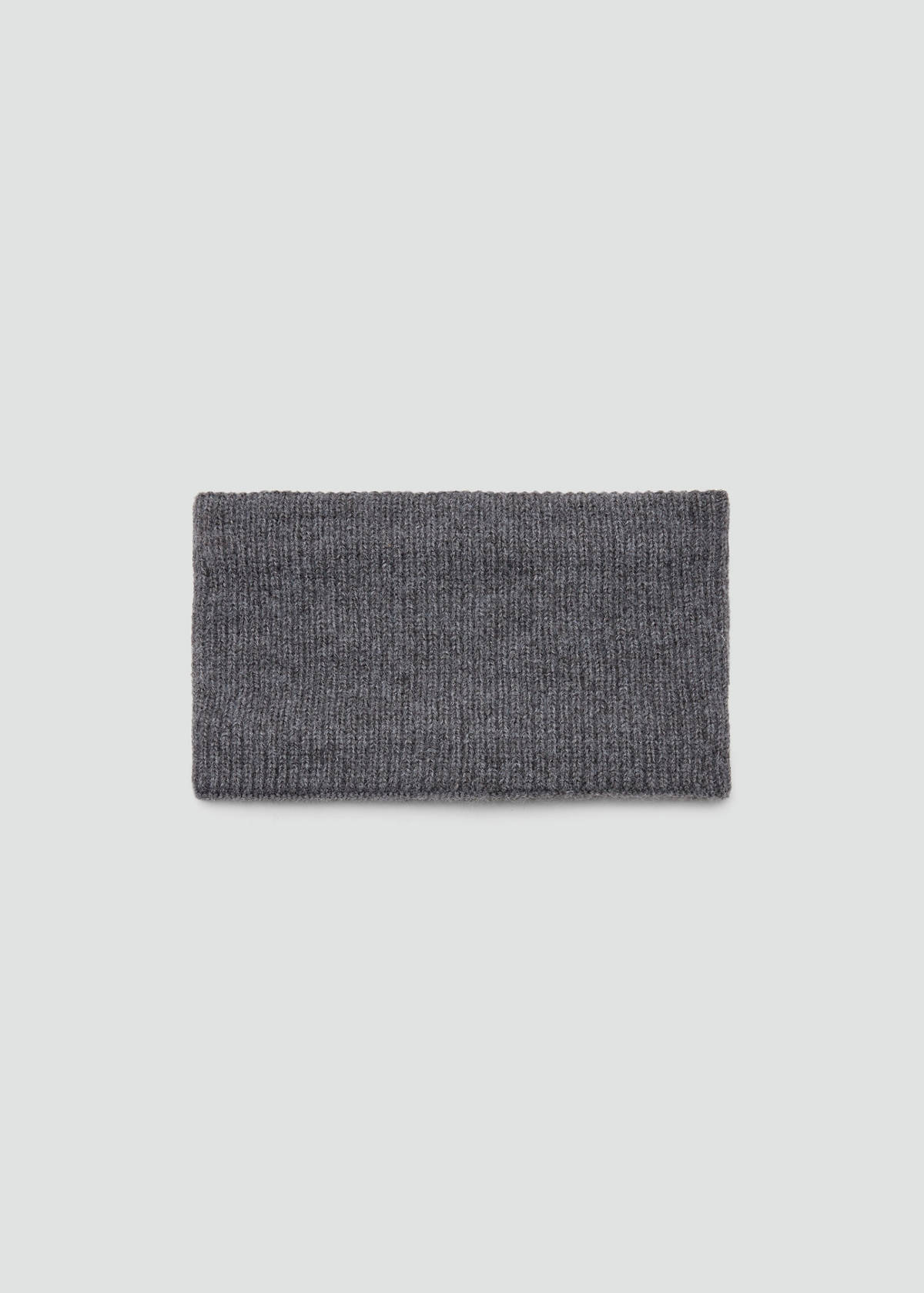 Knit scarf — Grey