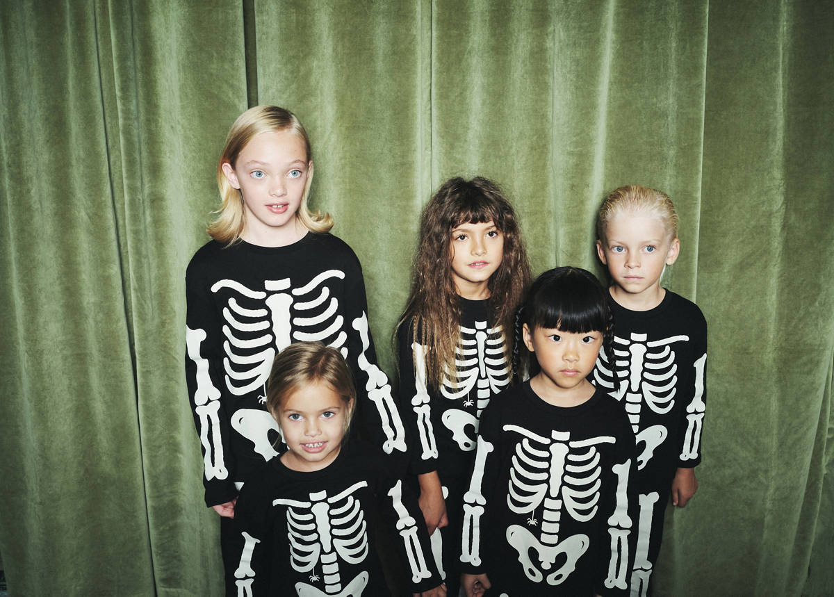 Glow in the dark skeleton pyjama