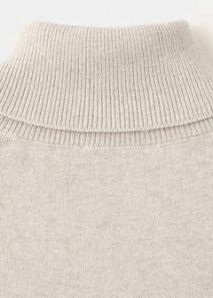 Turtleneck knit sweater — Beige 2