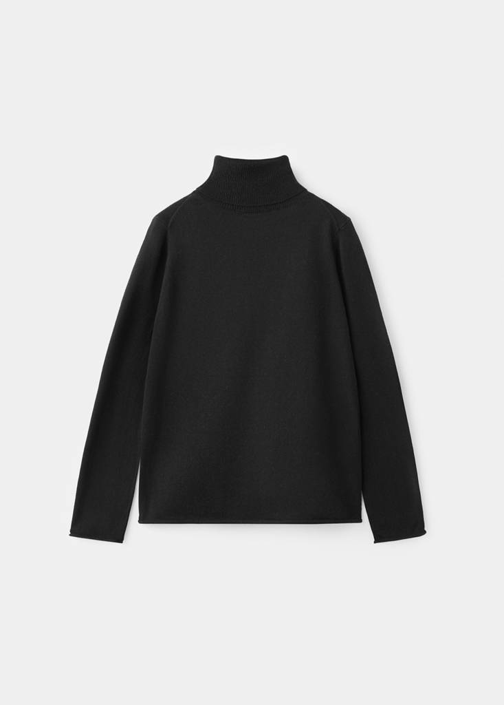 Turtleneck knit sweater — Black