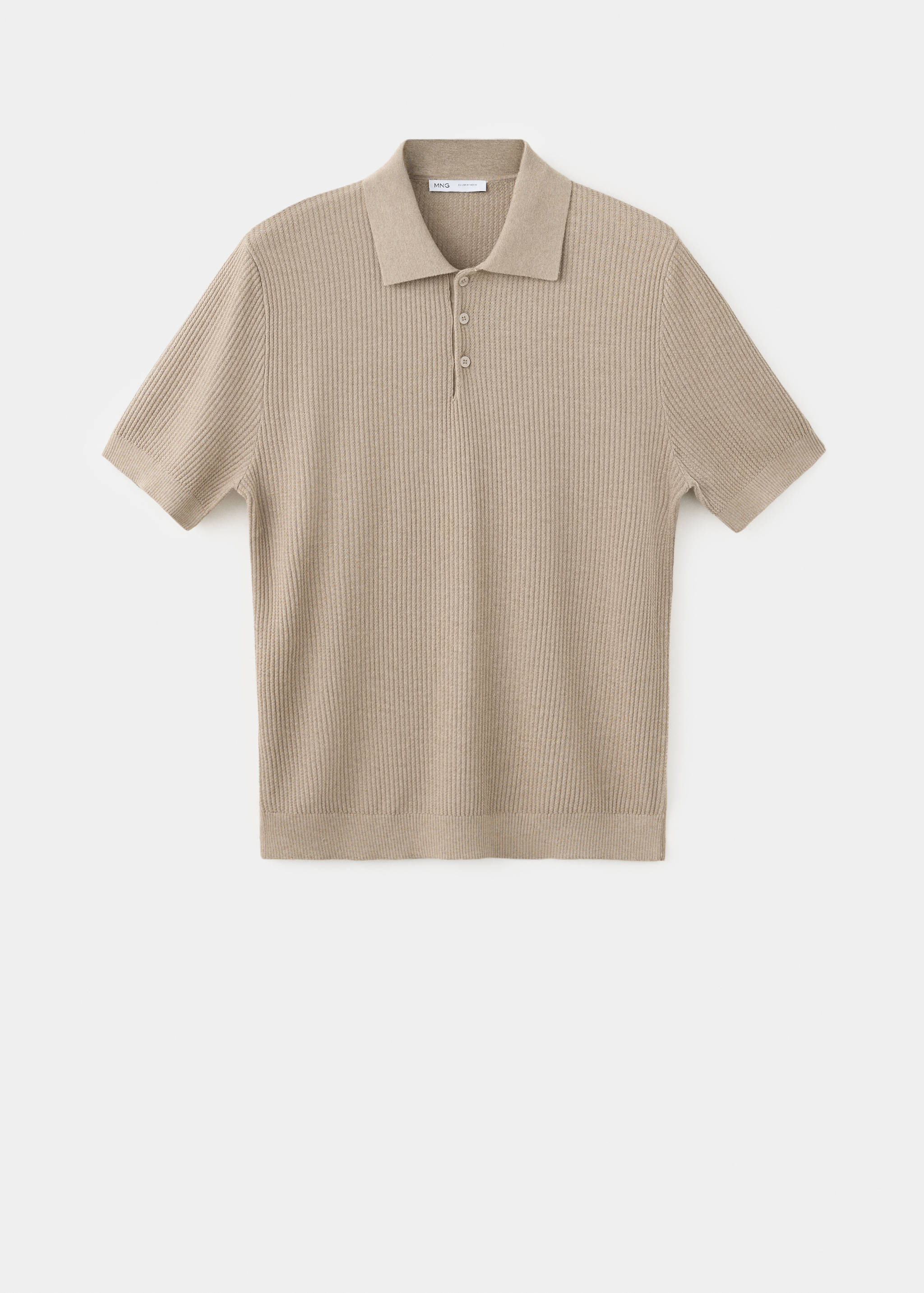 Polo de punto acanalado en color beige de manga corta con cuello clásico.