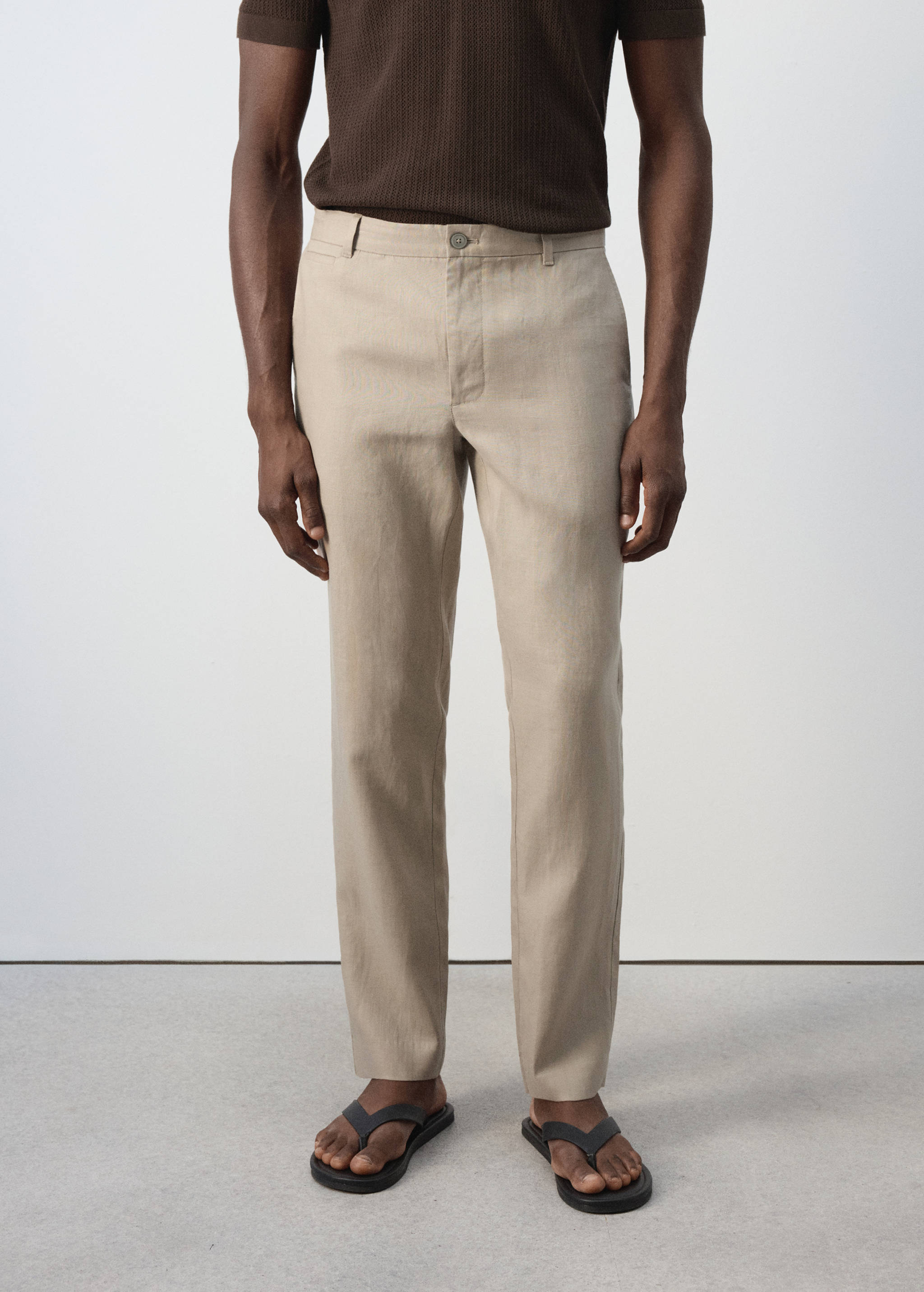 Pantalón 100% lino slim fit - Plano medio