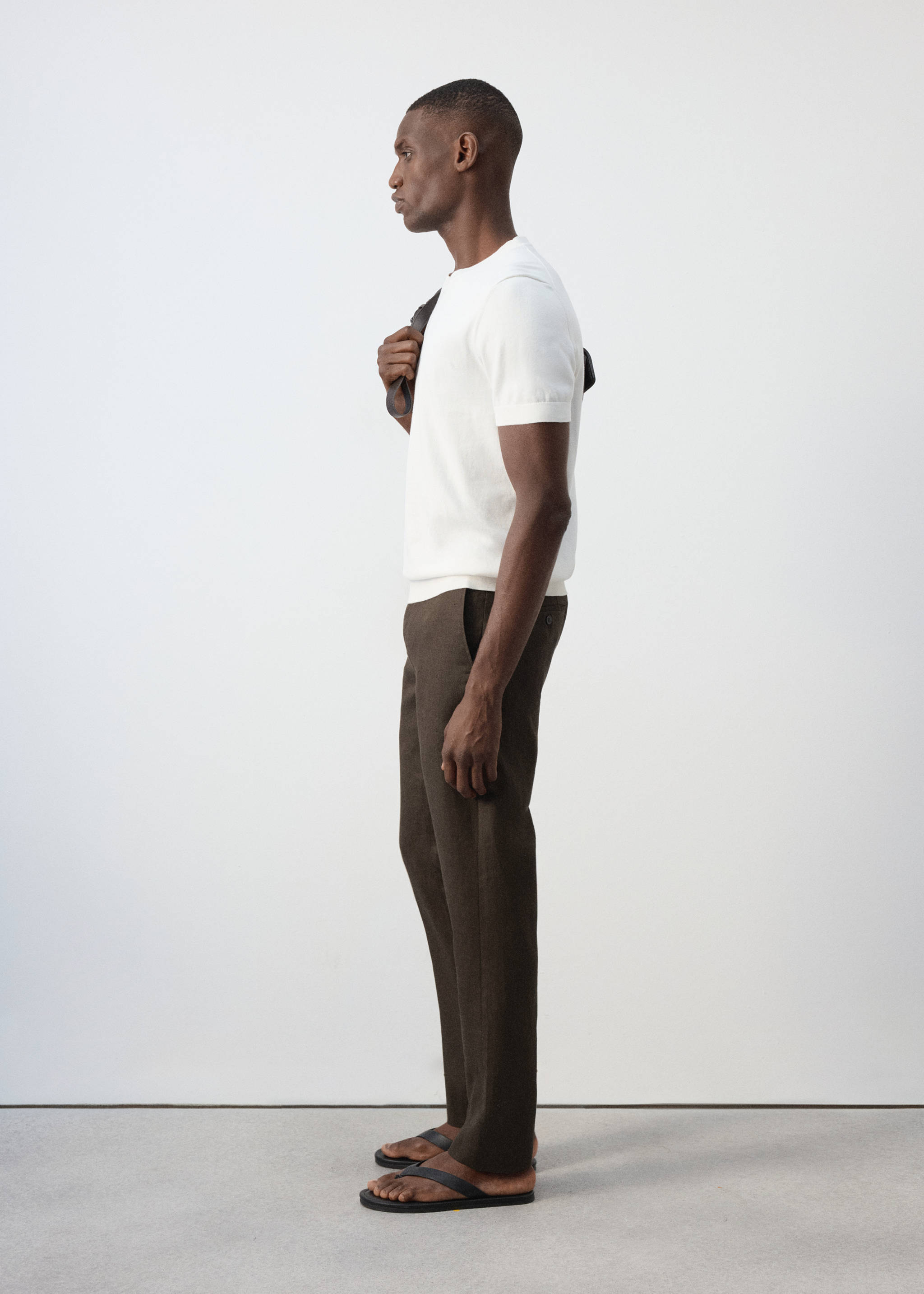 Pantalón 100% lino slim fit - Detalle del artículo 2