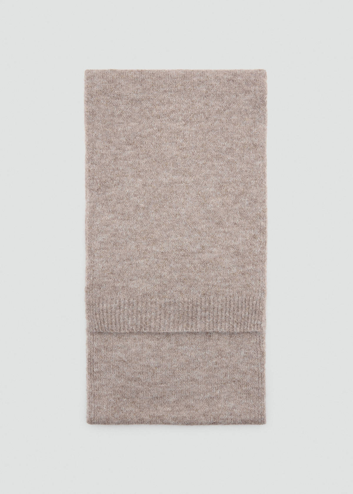 Plain knitted scarf — Medium Brown
