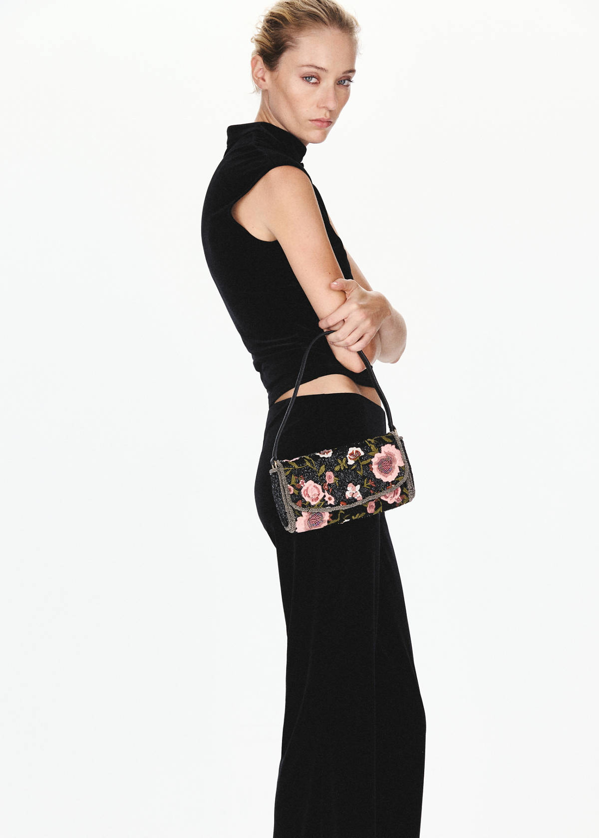 Velvet top with buttons — Black
