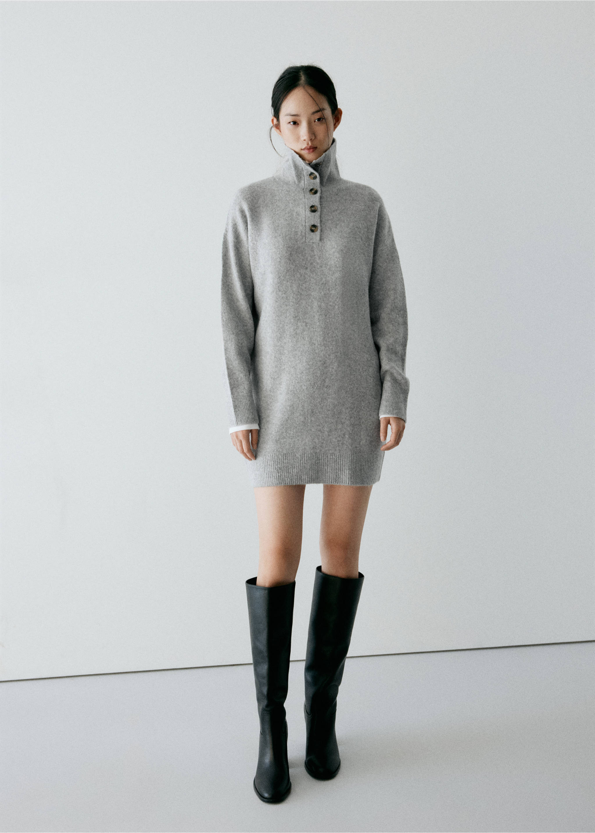 Short knitted dress - General plane, Grey. Ref: 37097796-01.