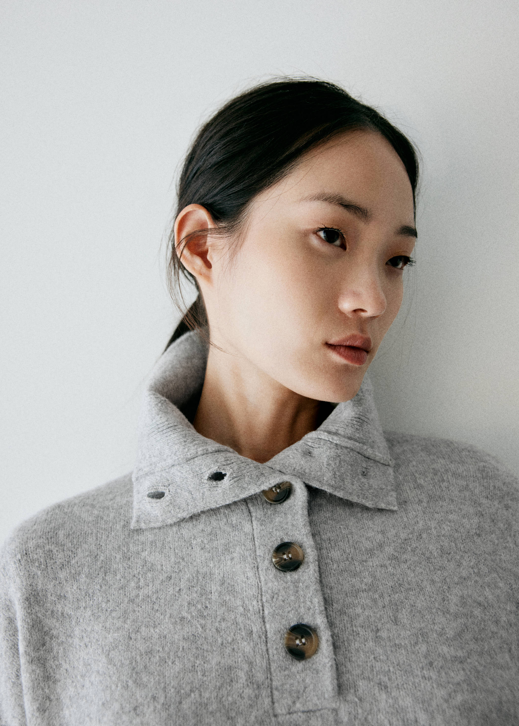 Short knitted dress - Details of the article 1