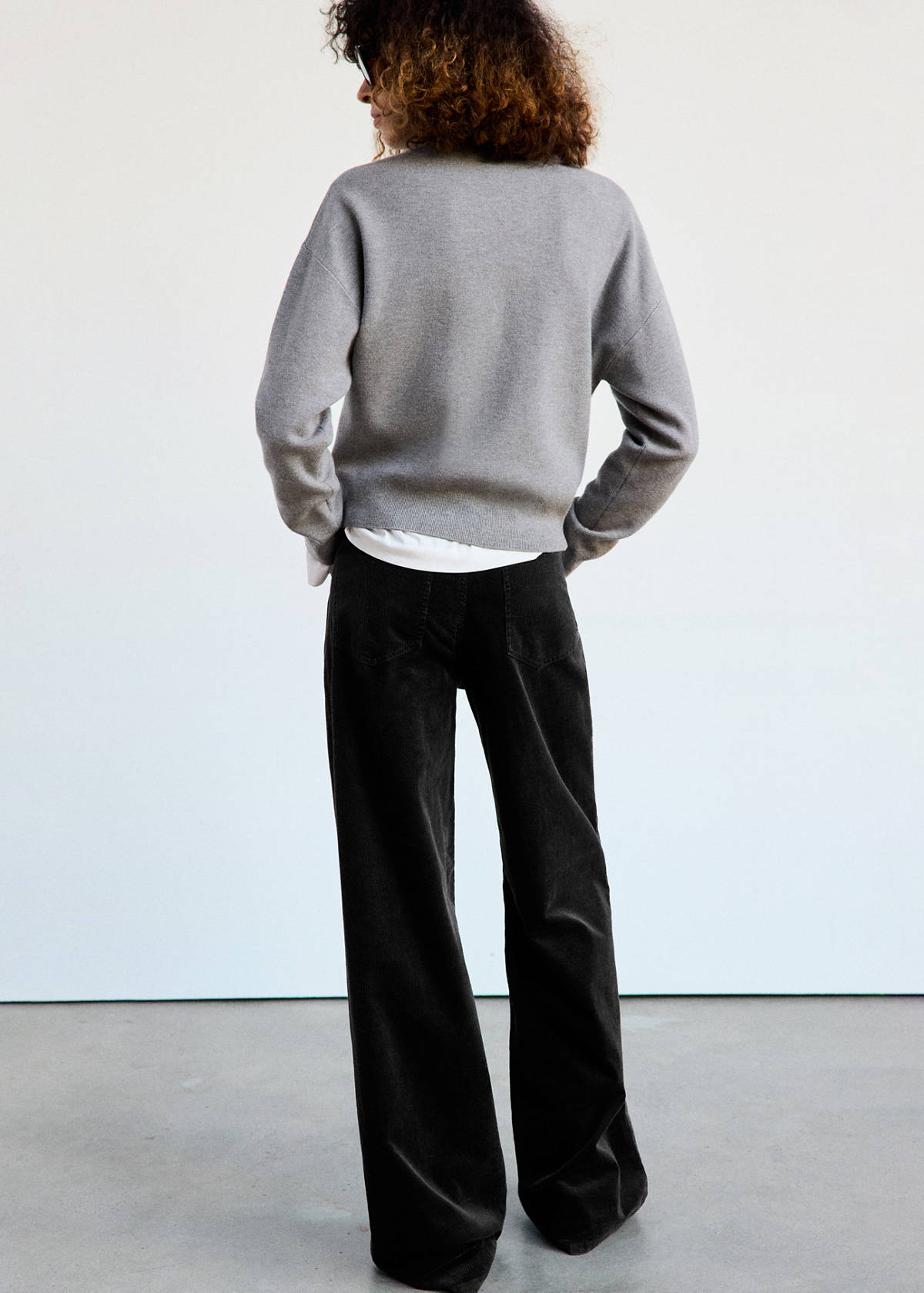 Wide leg corduroy trousers — Black