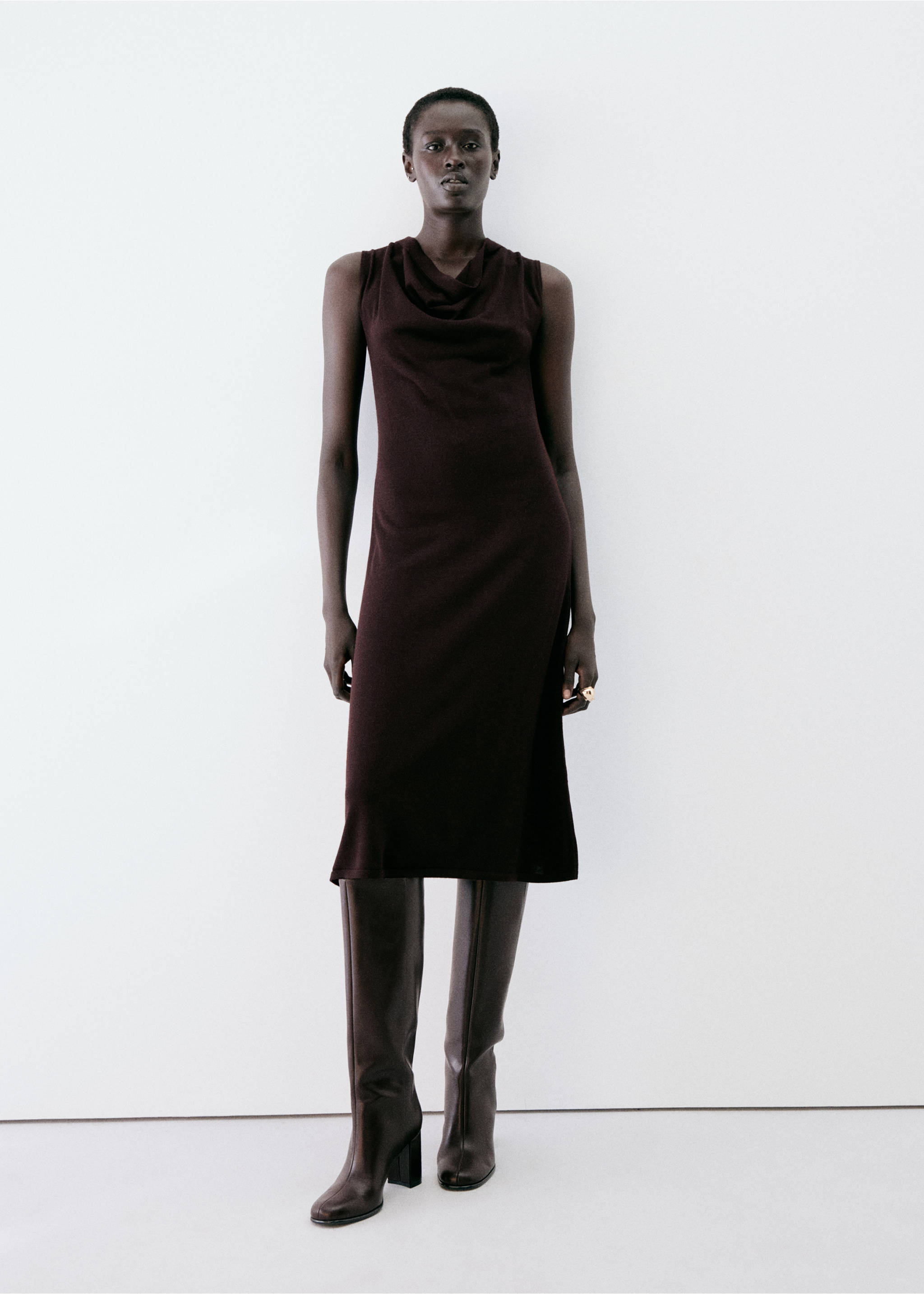 Dark brown sleeveless midi dress with a cowl neckline., Burgundy. Ref: 37097811-00.