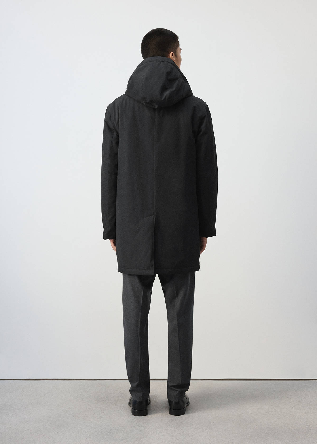 Water-repellent quilted parka — Black