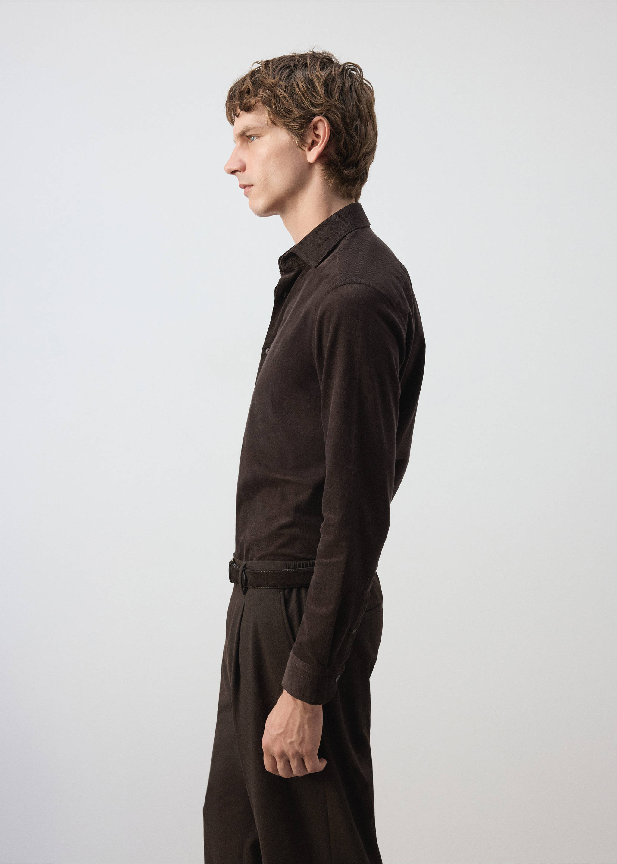 Dark brown long-sleeve shirt with a classic collar and button-down front., Brown. Ref: 37097883-00.