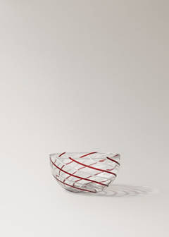 Striped glass bowl — Red 5