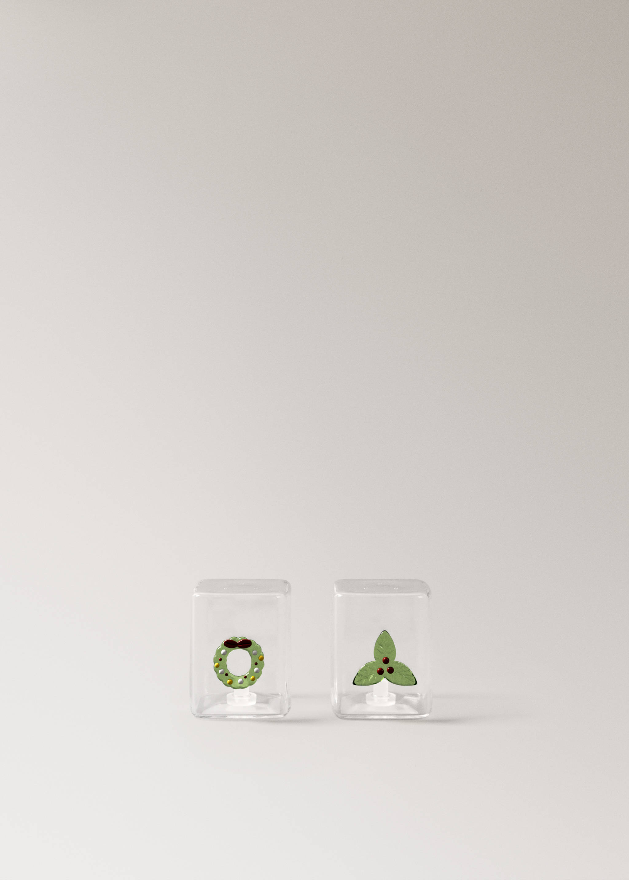Salz- und Pfefferstreuer-Set aus Glas mit weihnachtlichem Detail - Artikel ohne Model