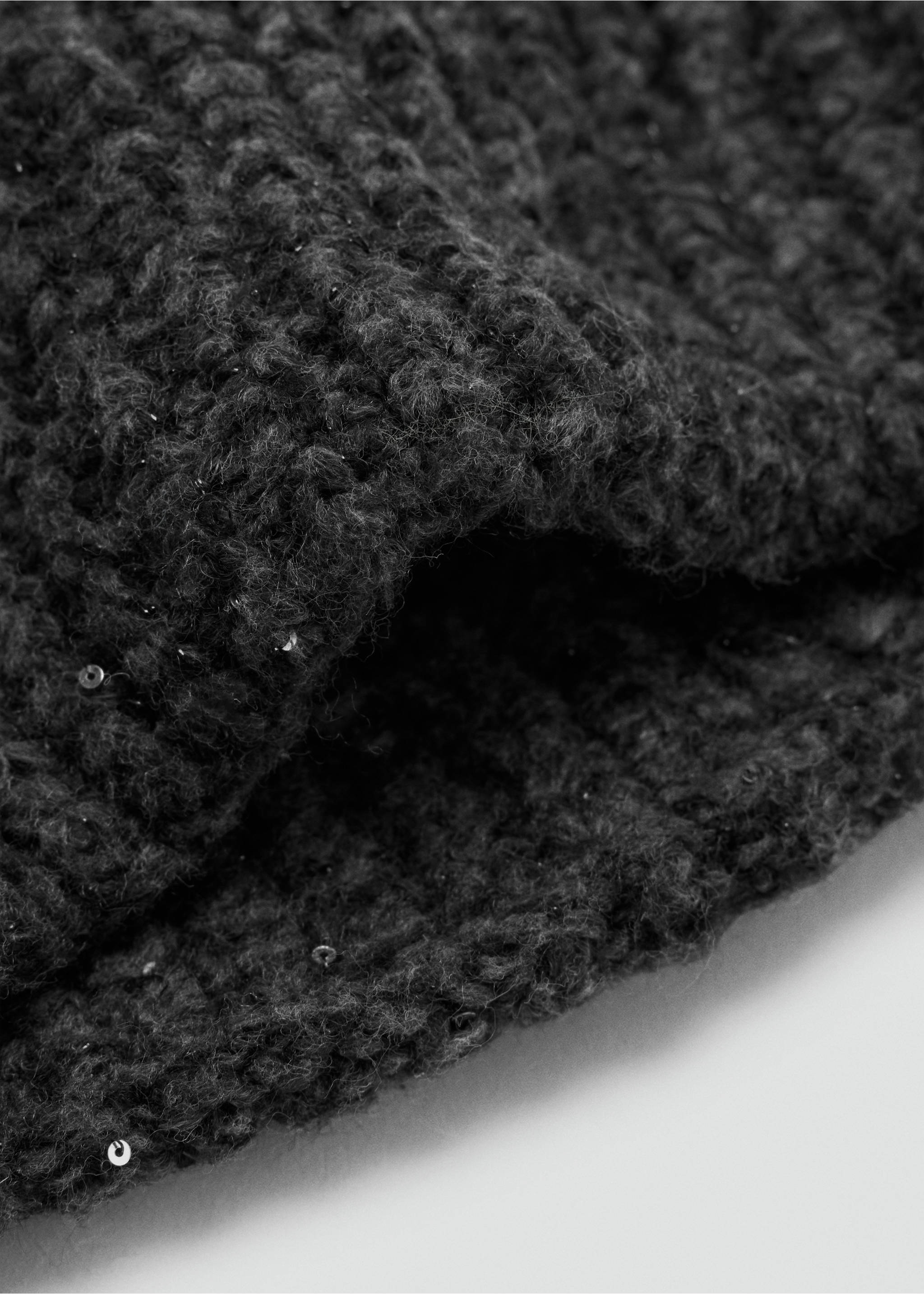 Dark grey knit beanie with textured ribbed fabric and subtle sequins., Charcoal. Ref: 37097894-00.