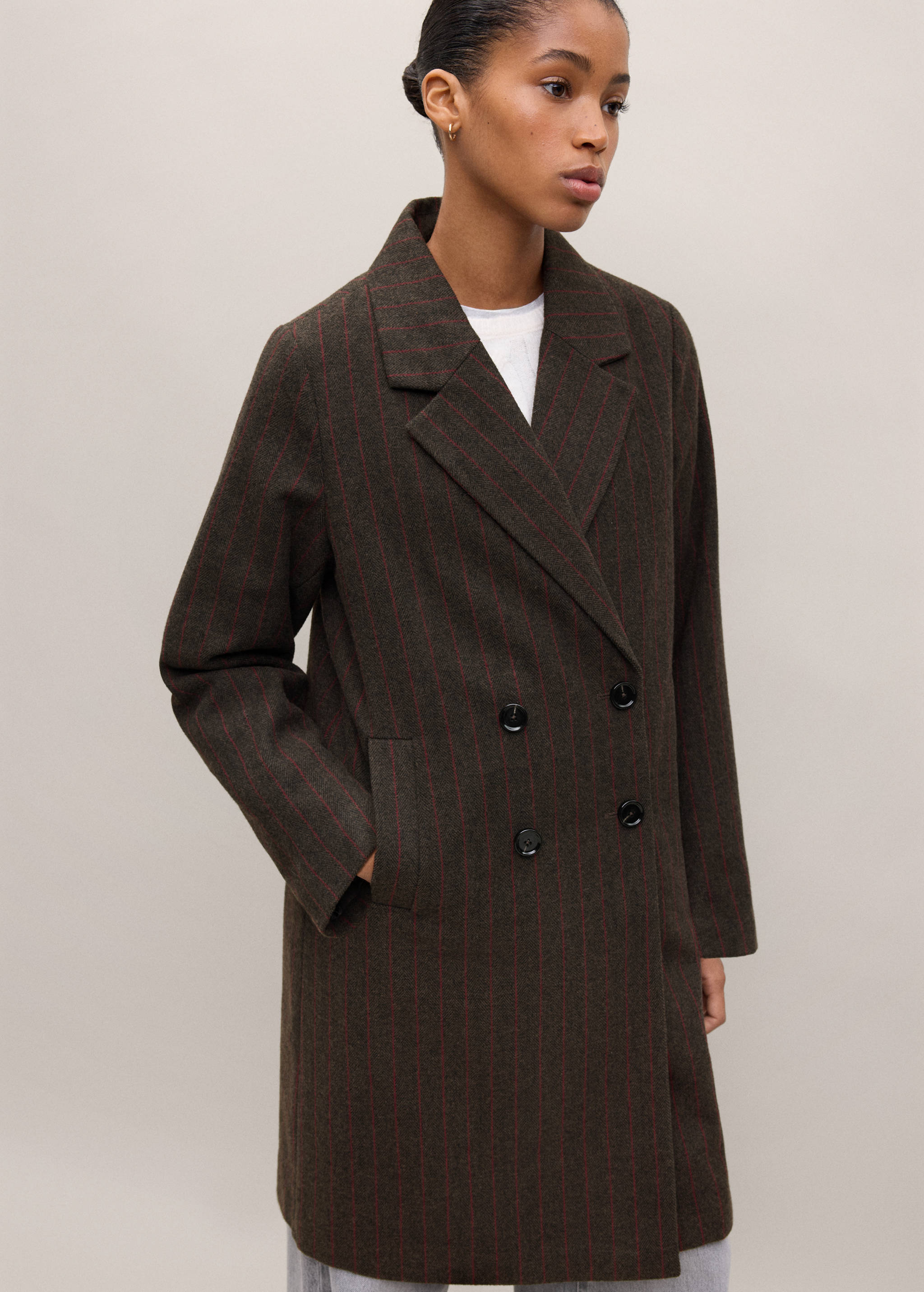 Manteau en mélange de laine à rayures - Plan moyen