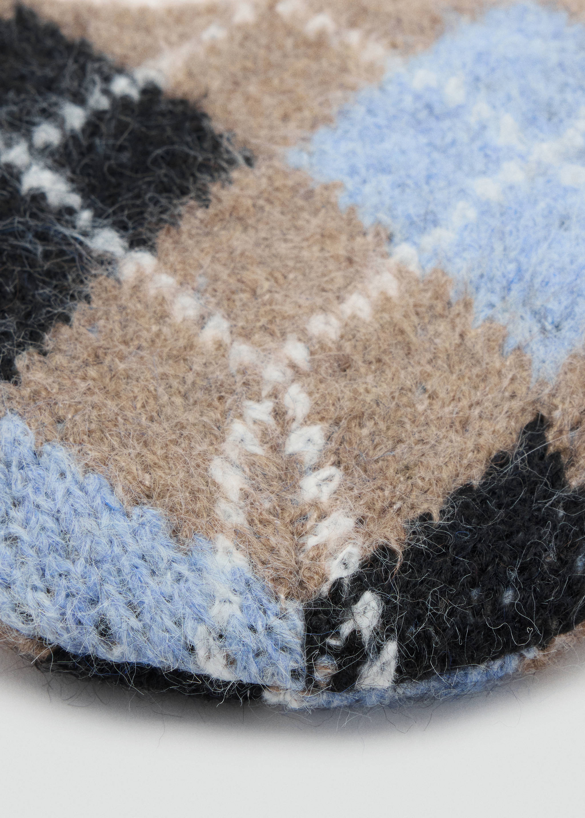 Argyle hat - Details of the article 1
