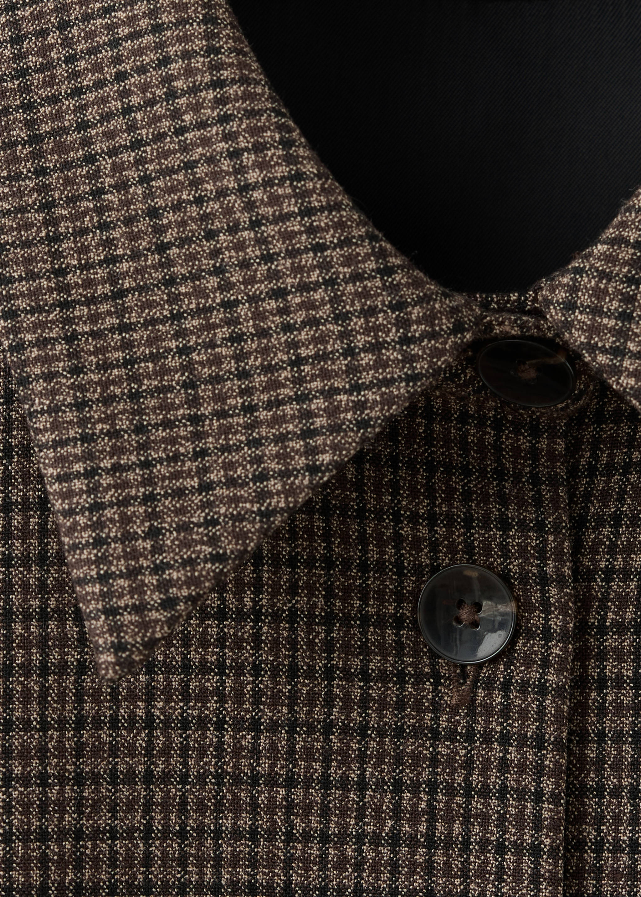 Fitted checked overshirt - Details of the article 8
