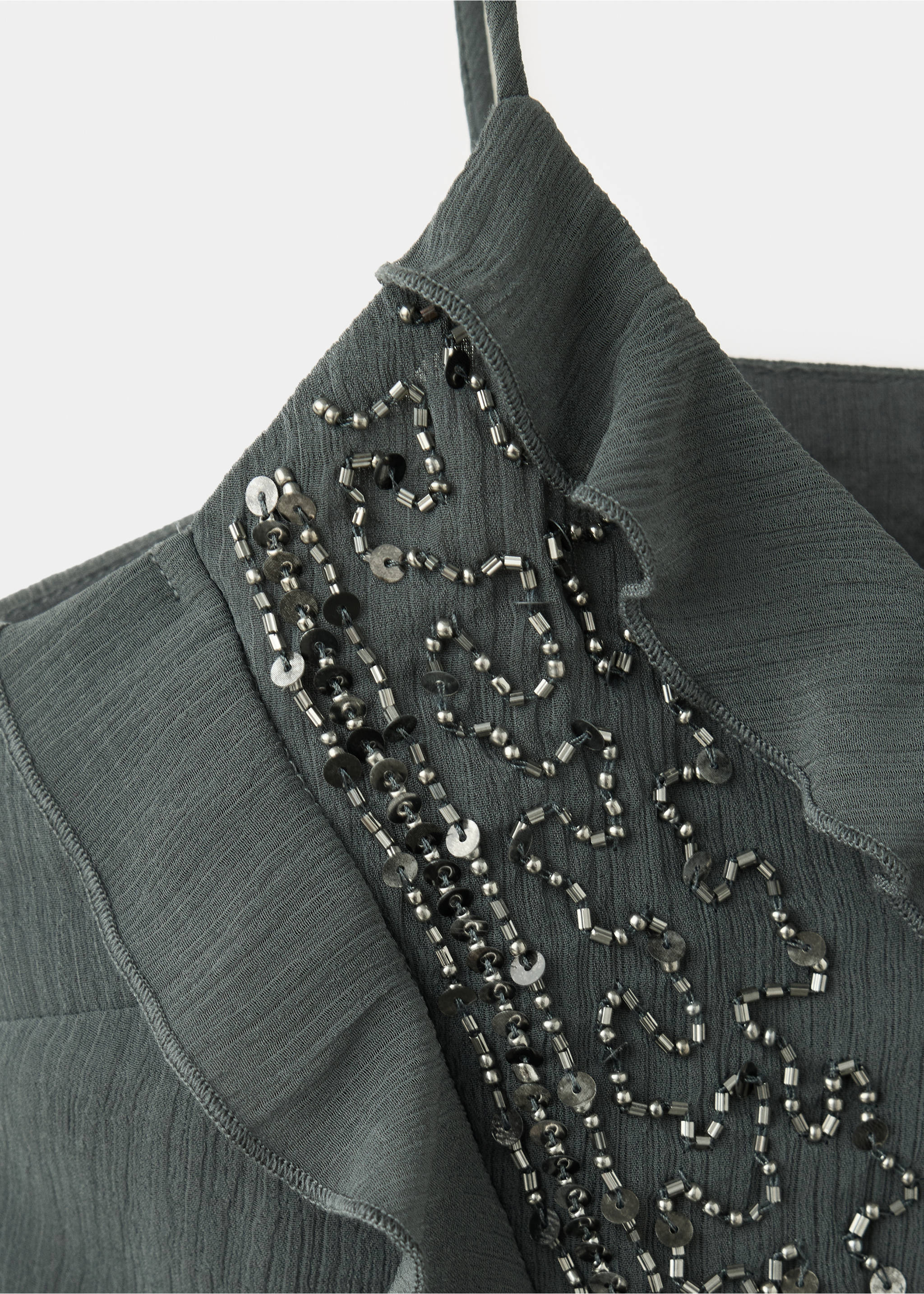 Besticktes Bambulatop - Detail des Artikels 8, Dunkelsilber. Ref: 37098266-00.