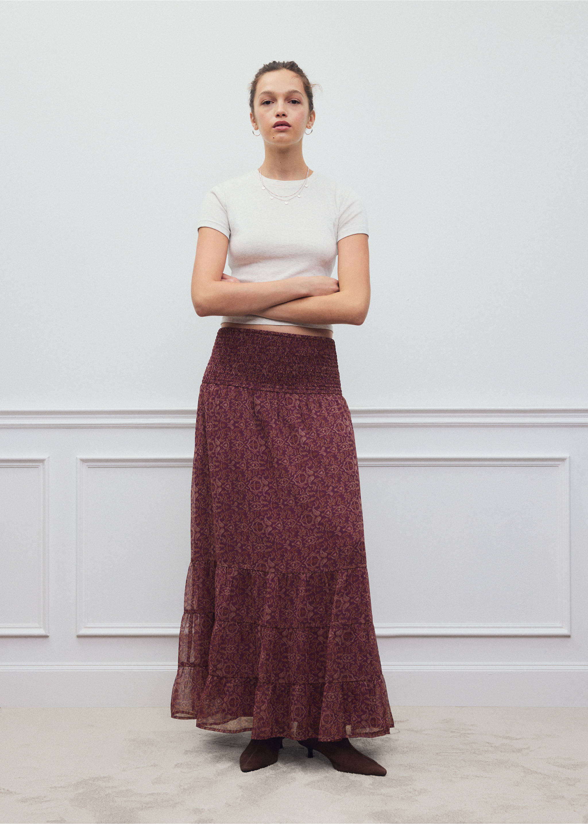 Burgundy printed long skirt with a smocked waistband worn with a white t-shirt, Pink. Ref: 37098276-00.