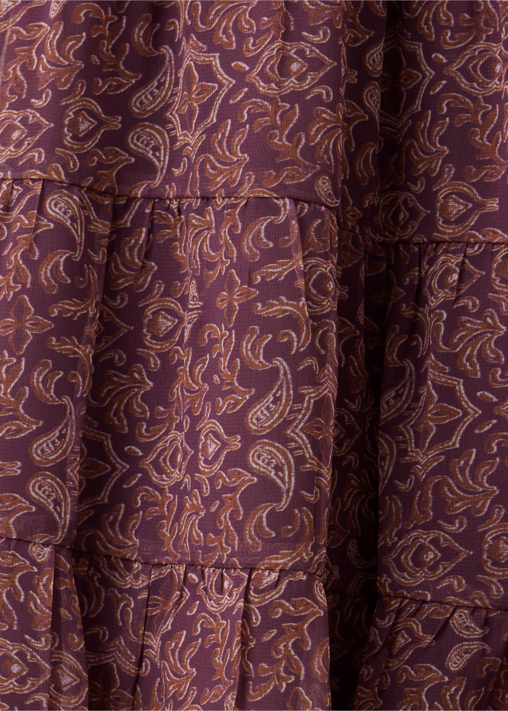 Plum purple skirt fabric with a paisley print and tiered ruffles., Pink. Ref: 37098276-00.