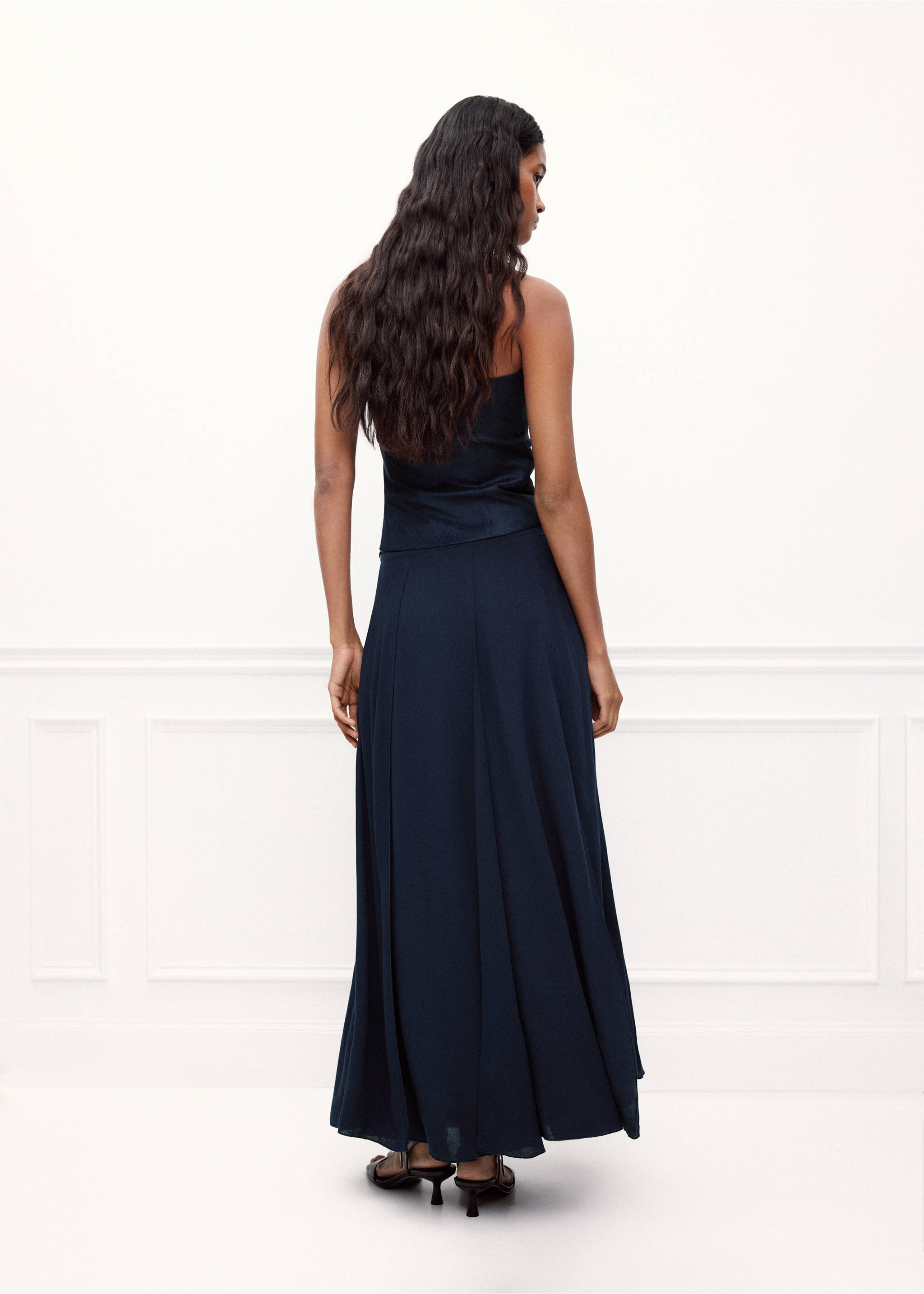 Chiffon skirt with seams - Reverse of the article, Navy. Ref: 37098283-00.