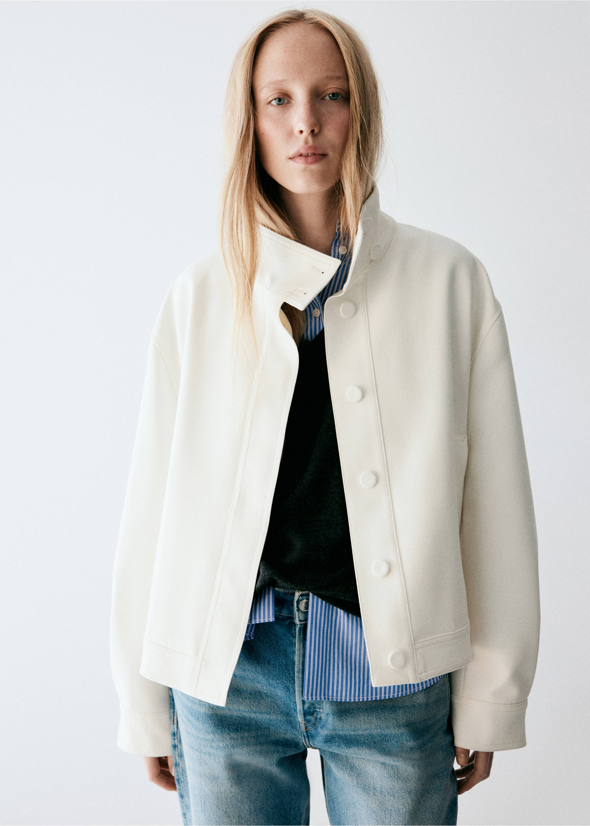 Off-white cropped jacket with high collar and large round buttons., Off White. Ref: 37098640-00.