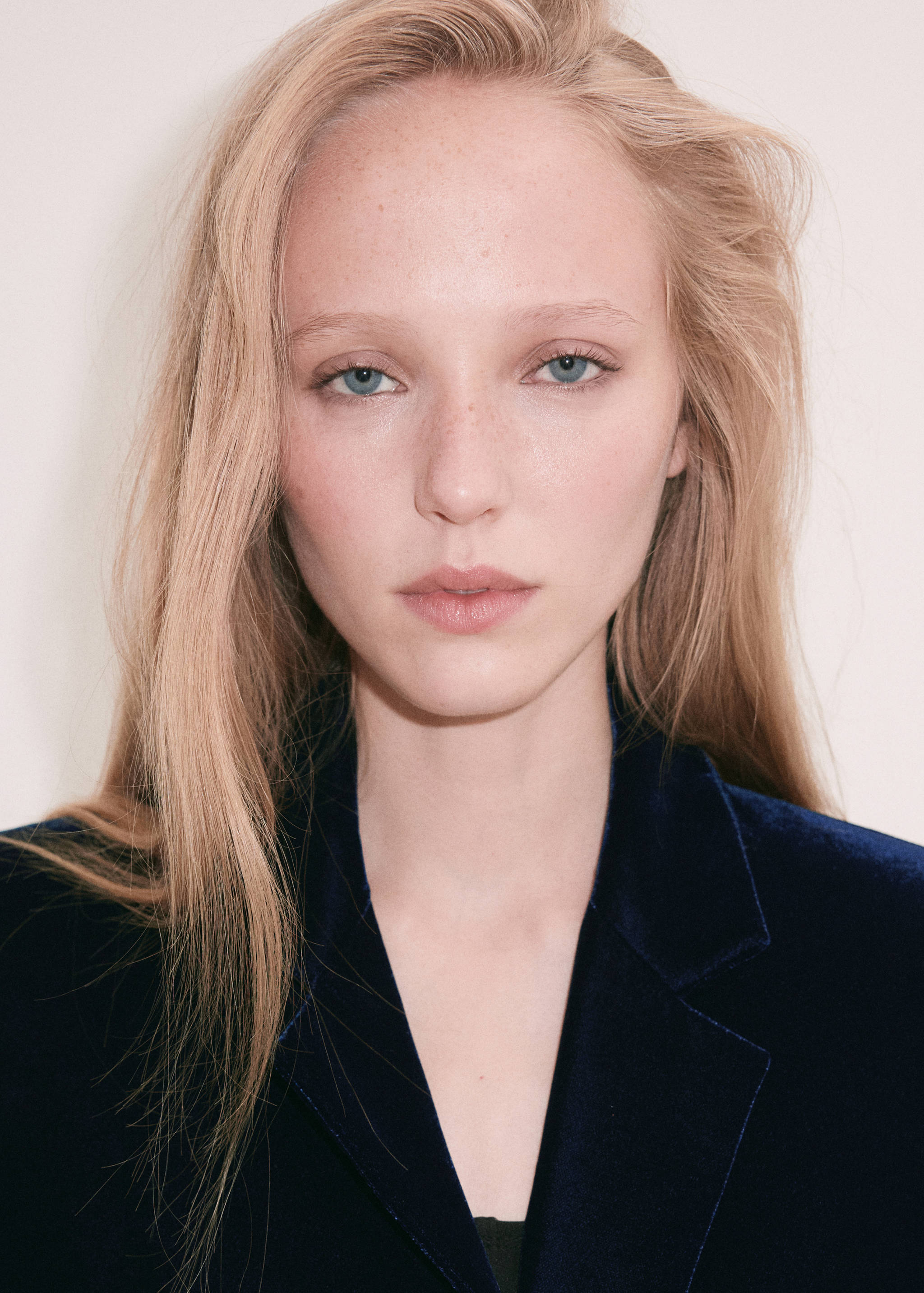 Velvet suit jacket - Details of the article 1