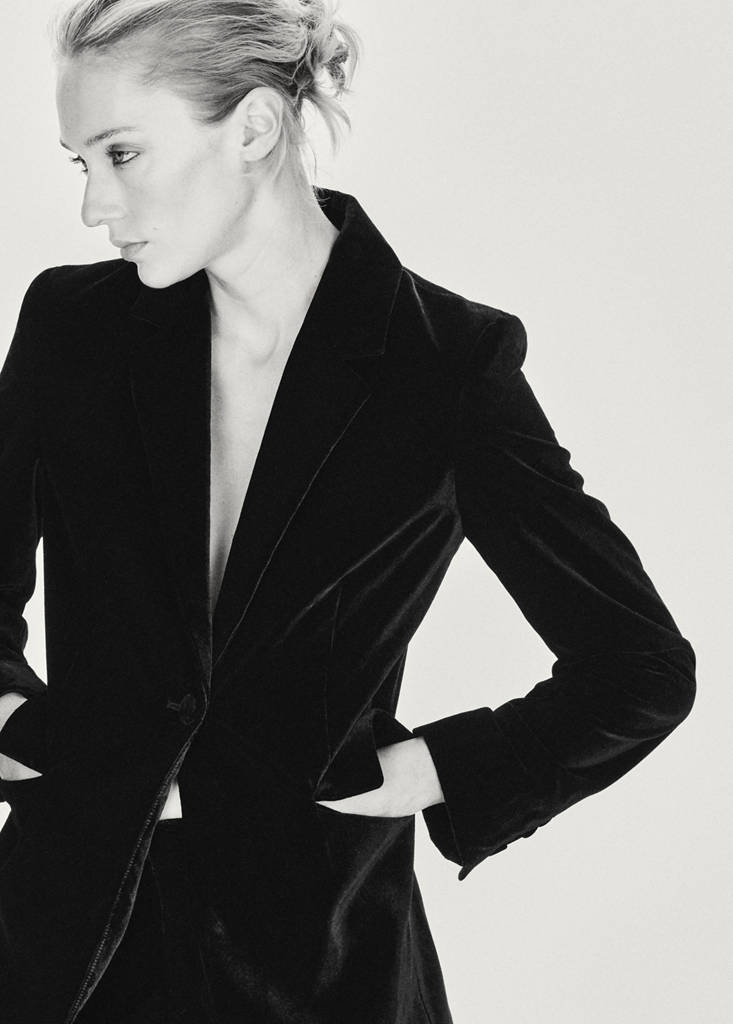 Velvet suit jacket by Mango