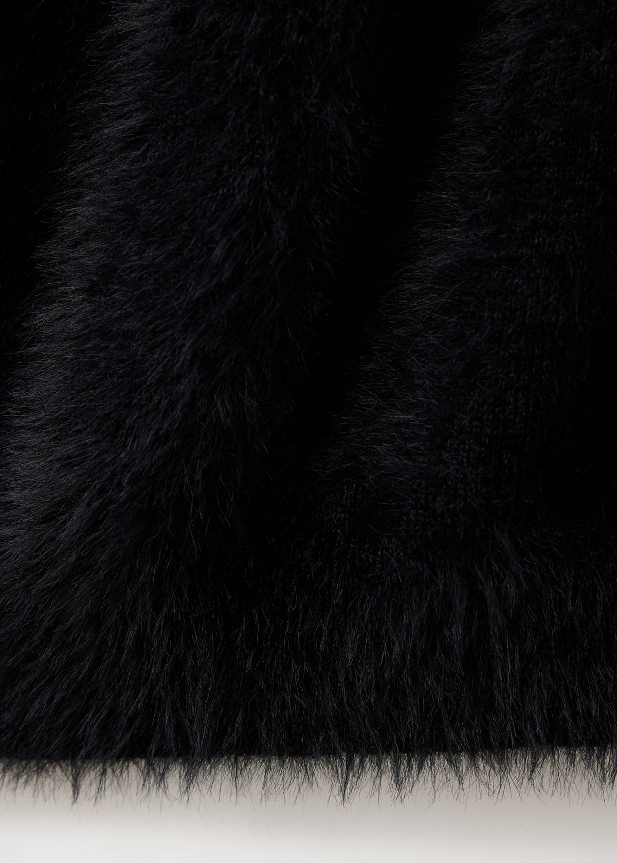 Short-sleeved faux fur-effect jumper — Black