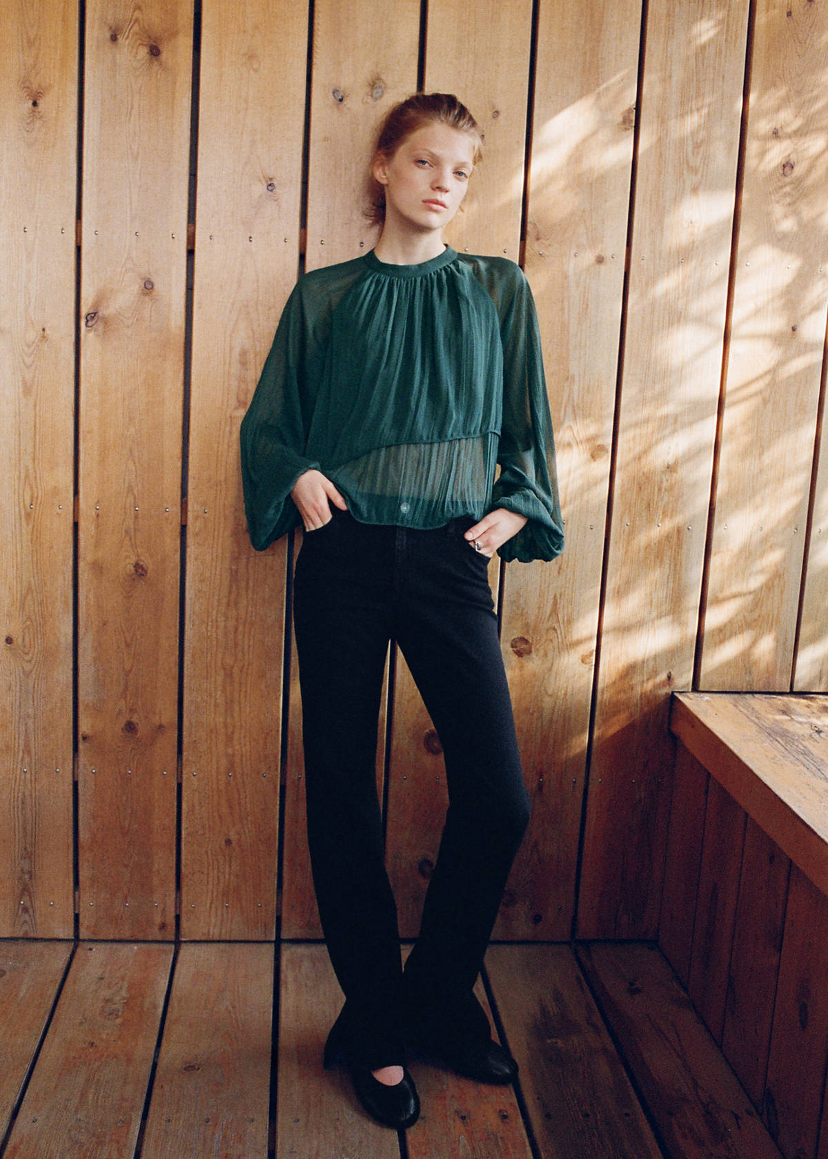 Straight-leg jeans with openings — Deep Dark Blue