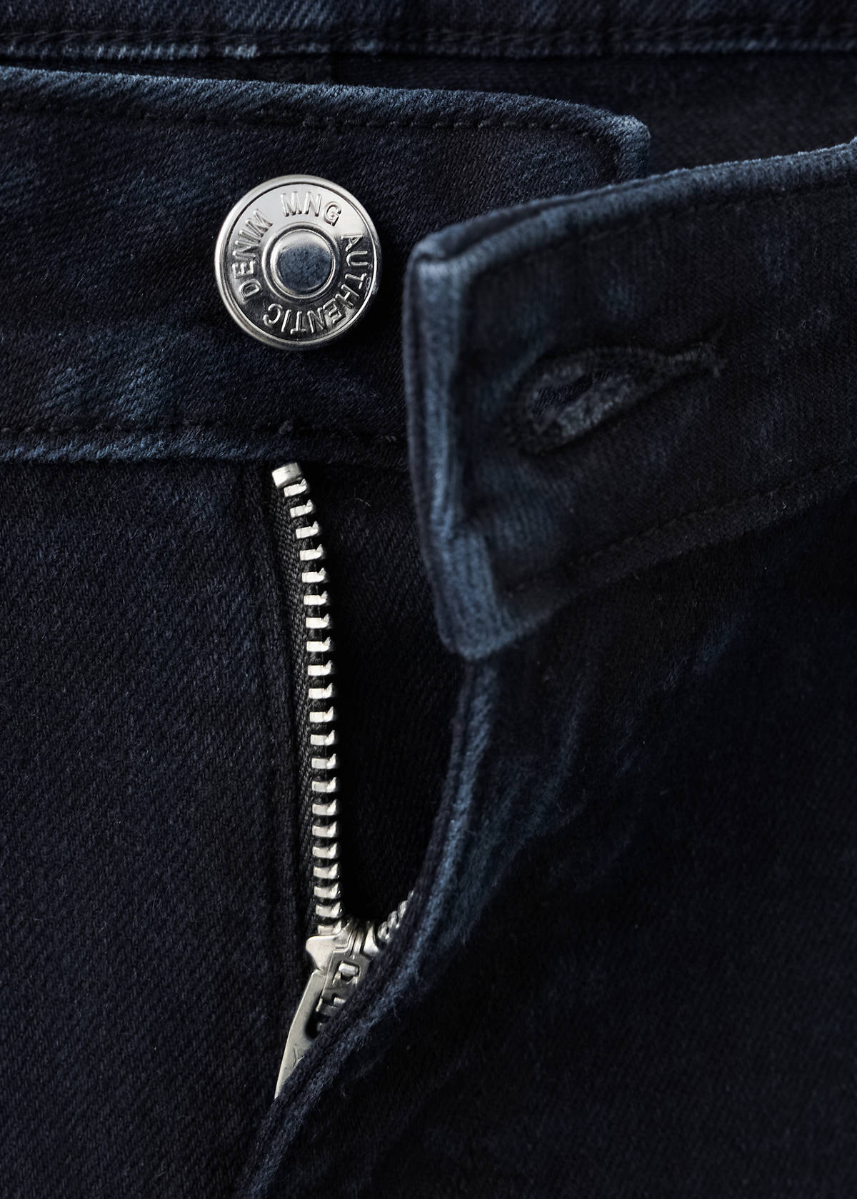 Straight-leg jeans with openings — Deep Dark Blue