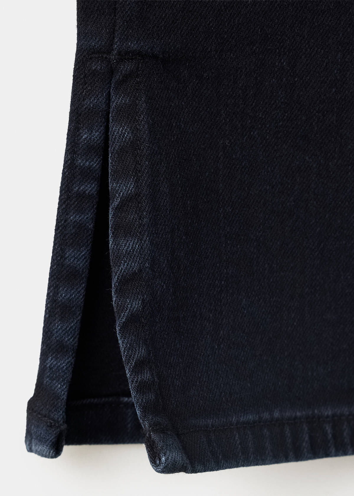 Straight-leg jeans with openings — Deep Dark Blue
