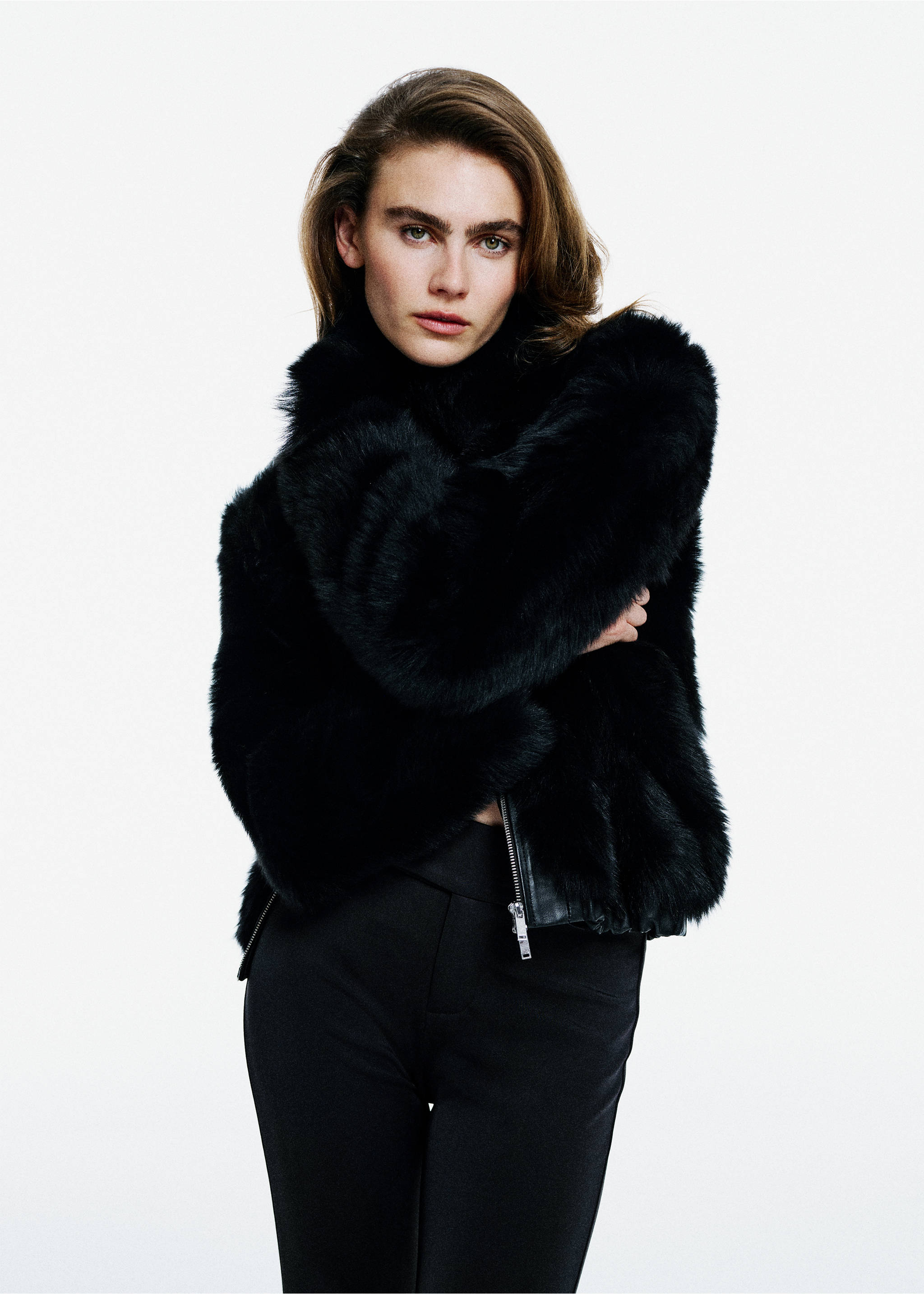 Black faux-fur jacket with a front zipper., Black. Ref: 37099136-00.