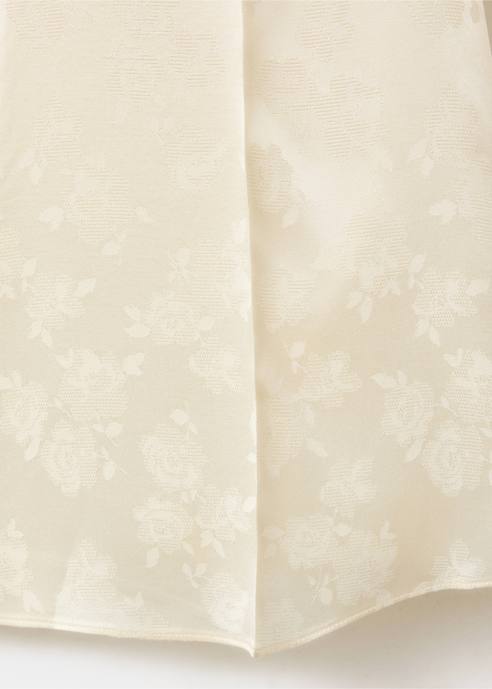Cream floral jacquard trousers close-up, Ecru. Ref: 37099137-00.