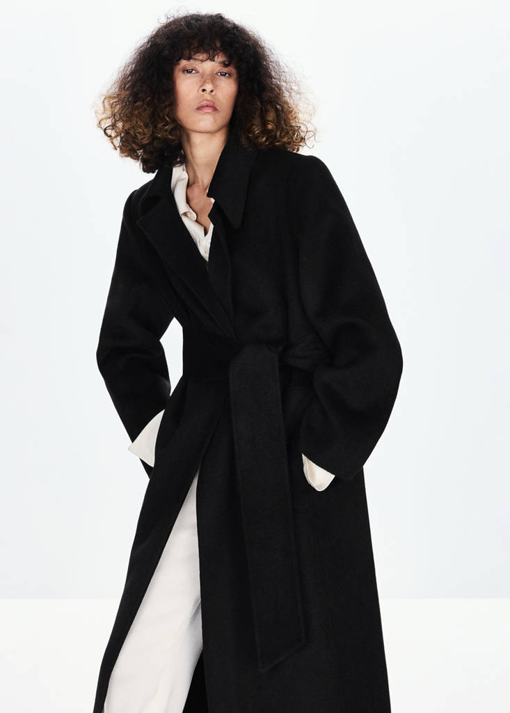 Woollen coat with belt by Mango