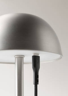 Tactile metal table lamp — Silver 4
