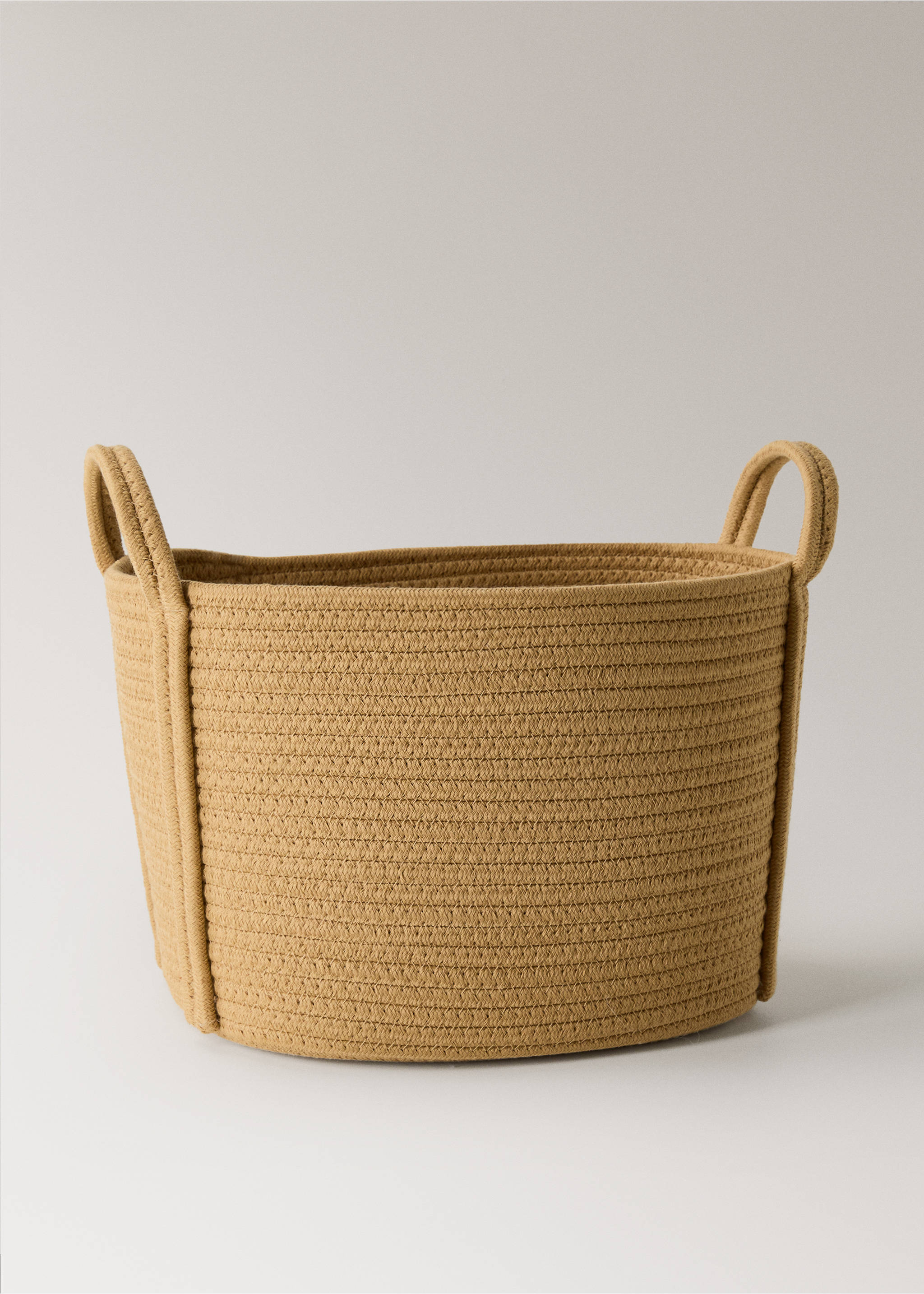 Medium children's cotton basket with handles - Details of the article 1, Medium Brown. Ref: 37104810-00.