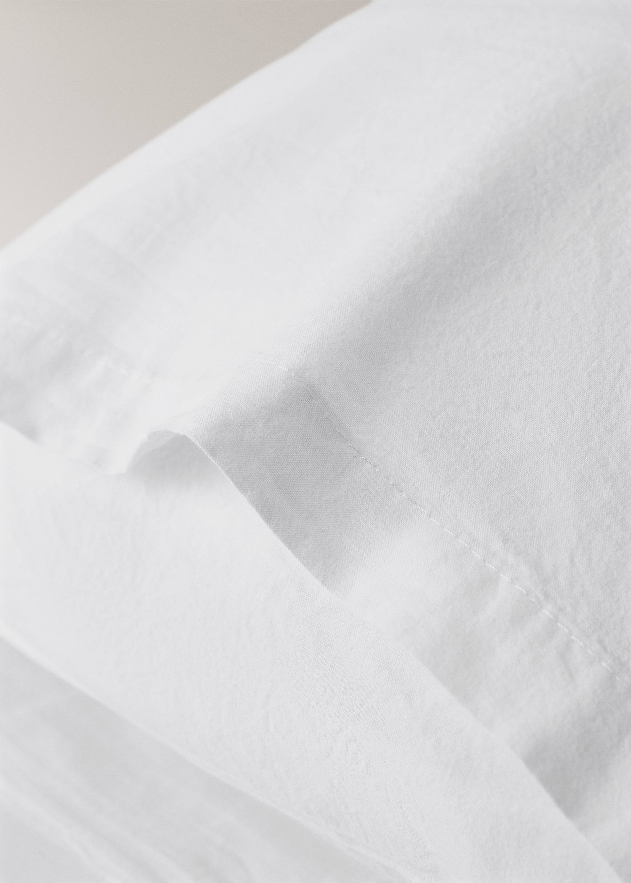 Washed cotton children’s pillowcase with lace ruffle 30x50 cm - Details of the article 2, White. Ref: 37111598-00.
