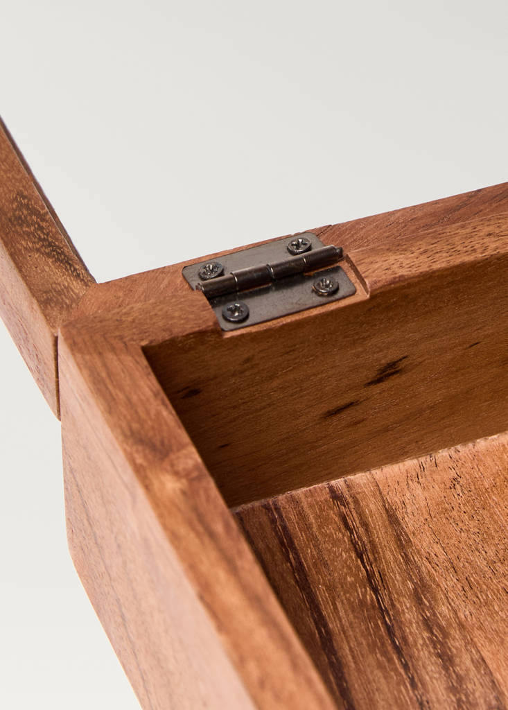Medium wooden jewelry box — Brown