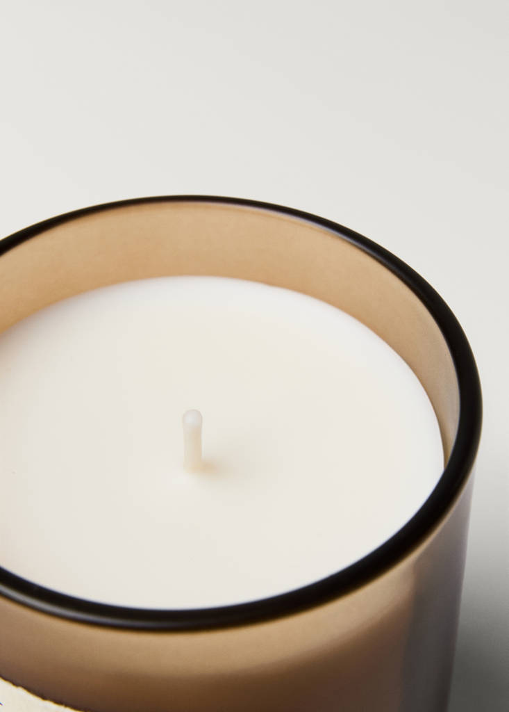MANGO HAZE scented candle 200 g — Brown
