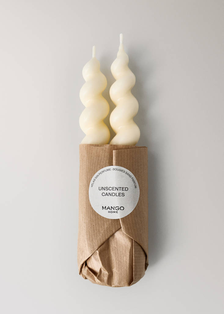 Medium decorative candles with spiral design — Off White
