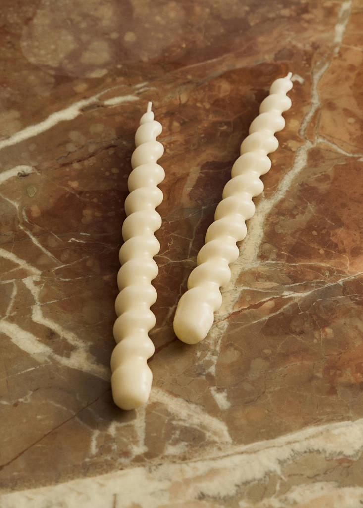 Tall decorative candles with spiral design — Off White