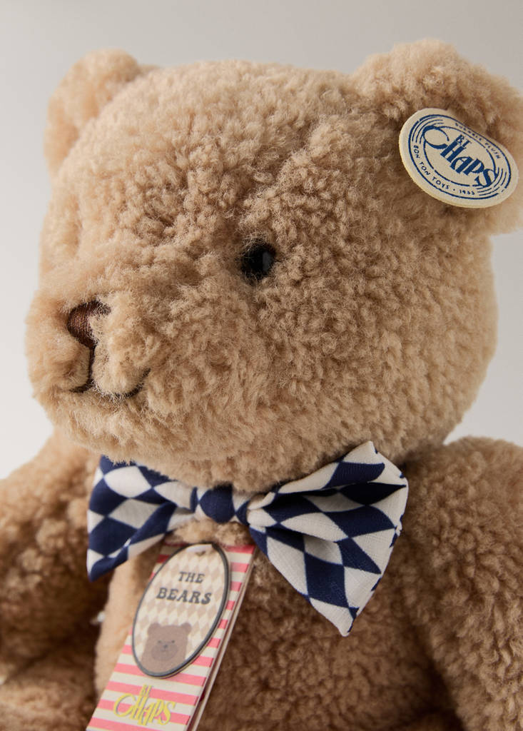 Norman teddy bear with bow tie — Ecru