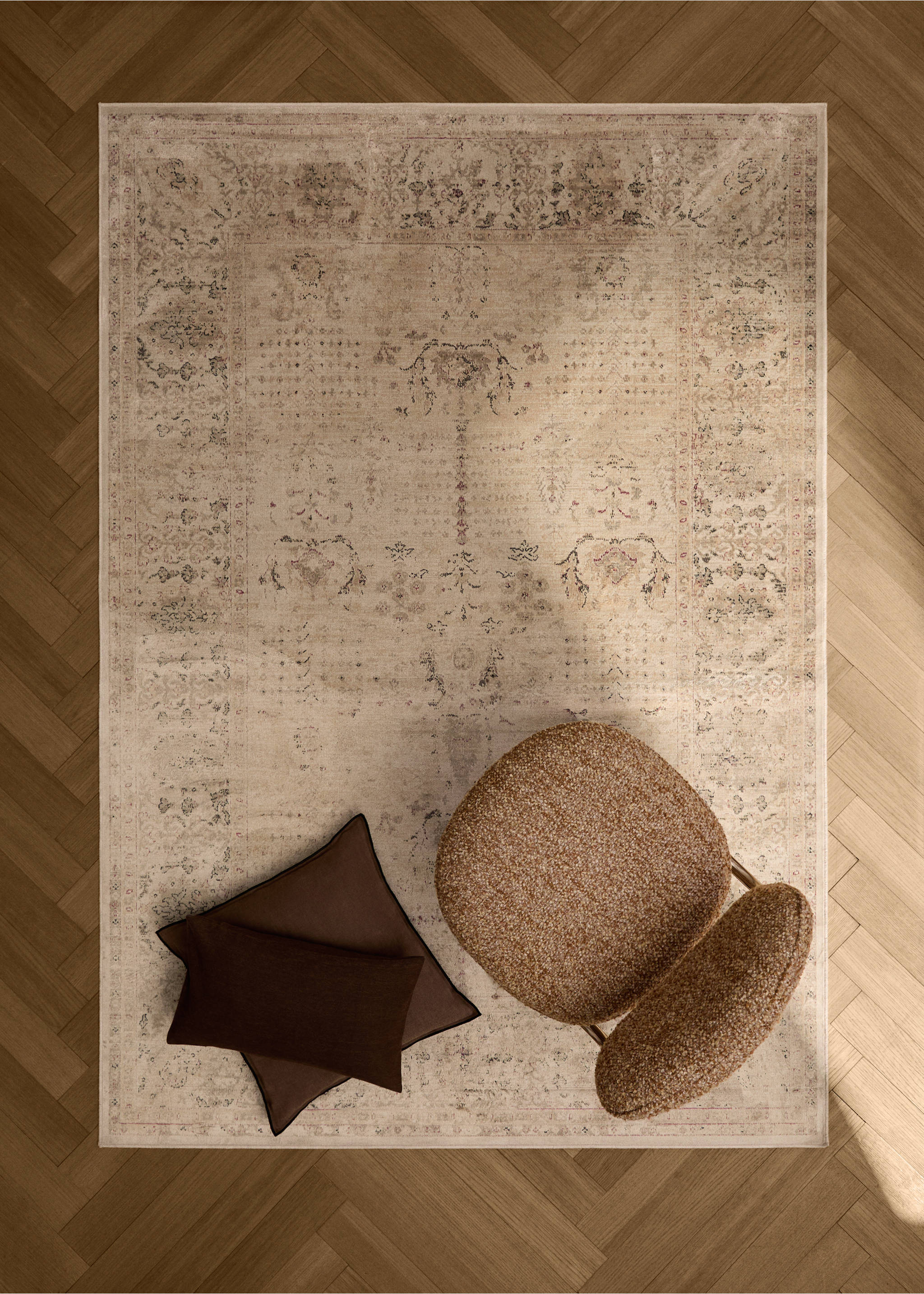 Large vintage-effect carpet - General plane, Ecru. Ref: 37127819-00.