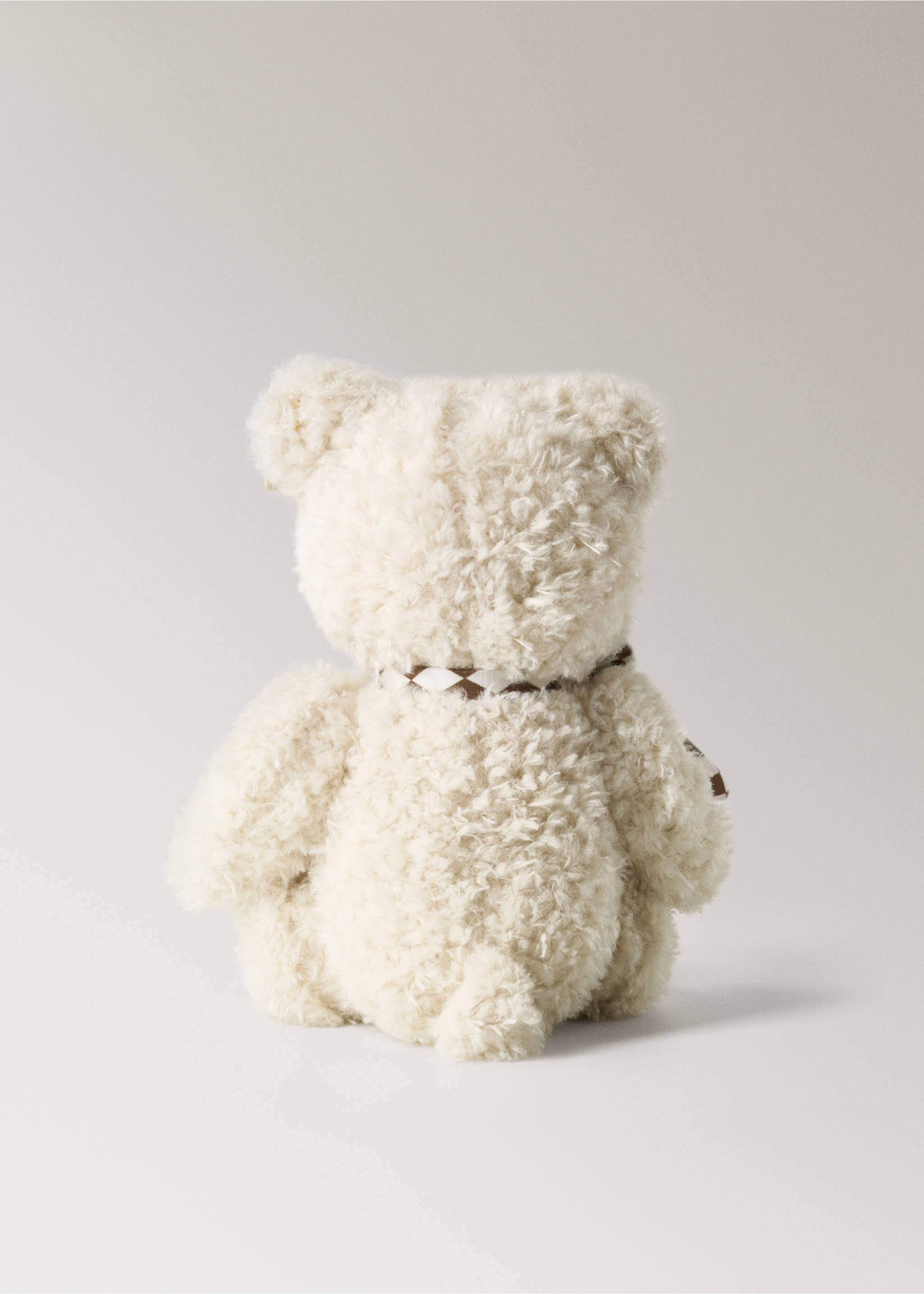 Beryl medium teddy bear with bow - Details of the article 3, Ecru. Ref: 37127936-00.