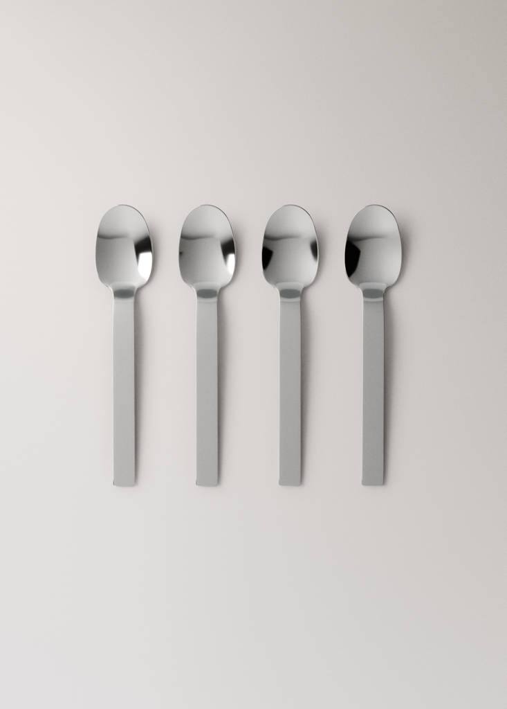Set of 4 stainless steel dessert spoons — Grey