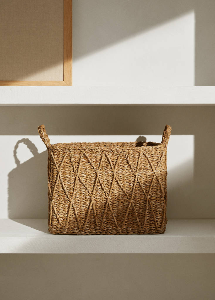 Large square basket with handles — Brown
