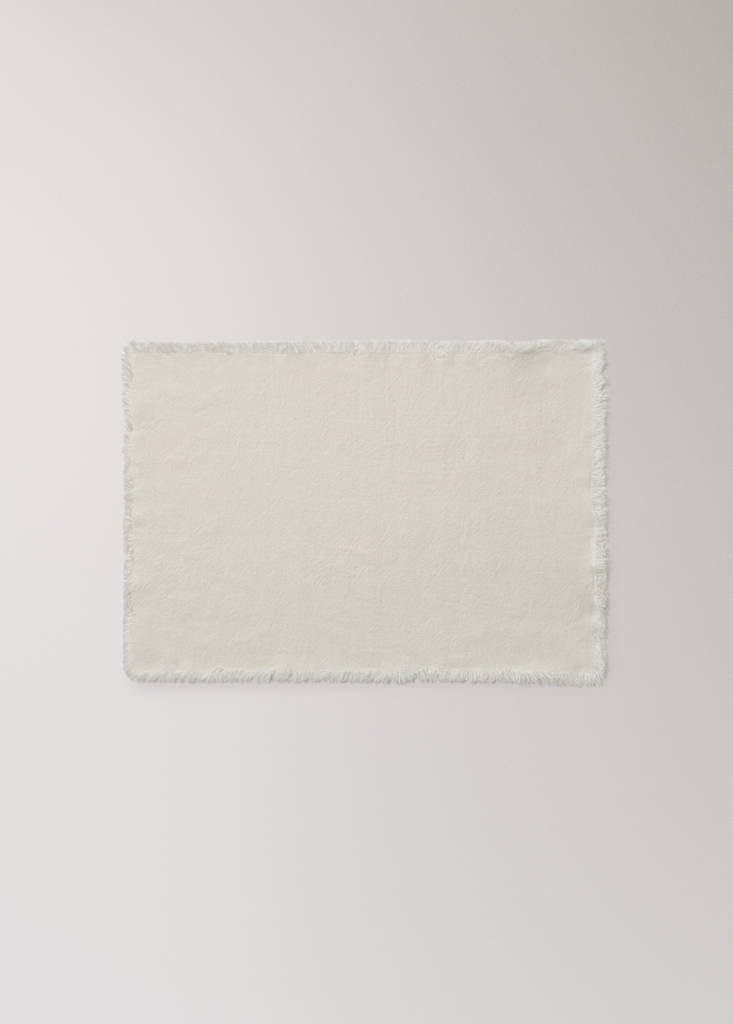 Linen placemat with tassels — White