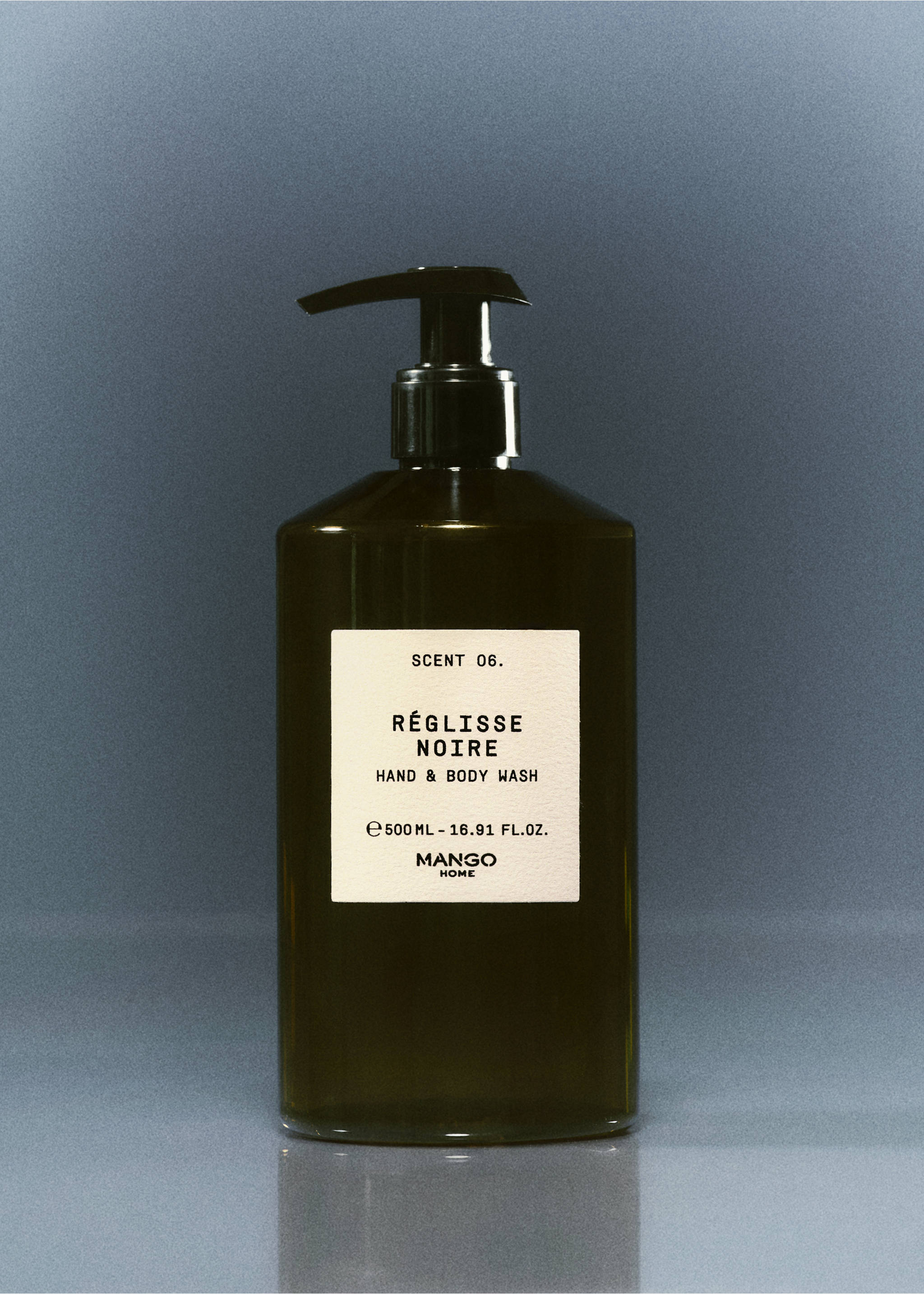 BLACK LIQUORICE liquid soap 500 ml - General plane, Brown. Ref: 37143348-00.