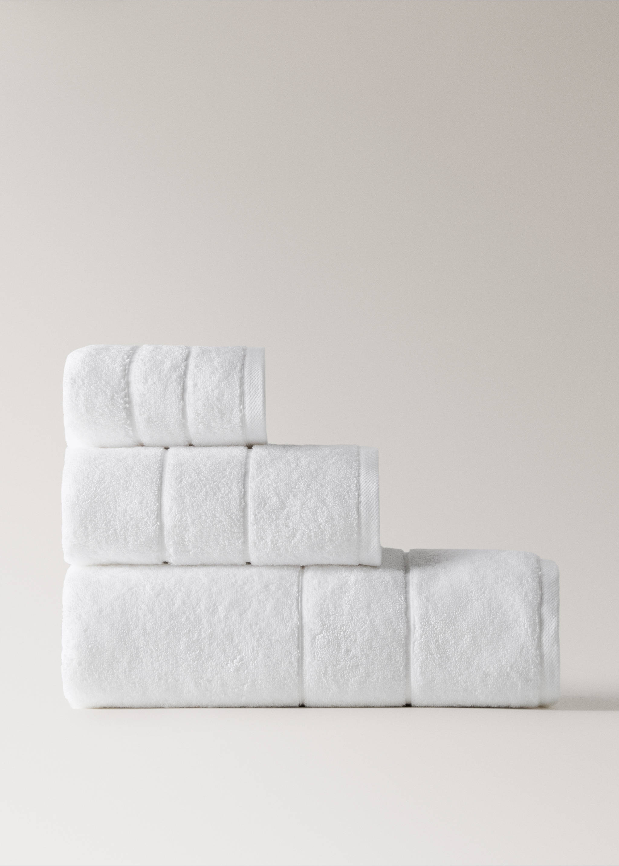 100% cotton face towel - Article without model, White. Ref: 37144803-00.
